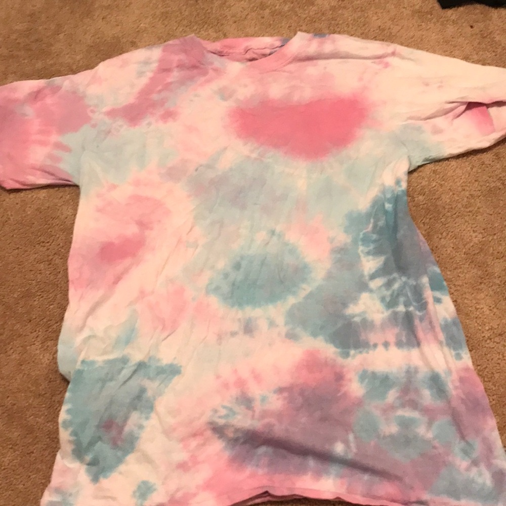 Tie dye shirt
